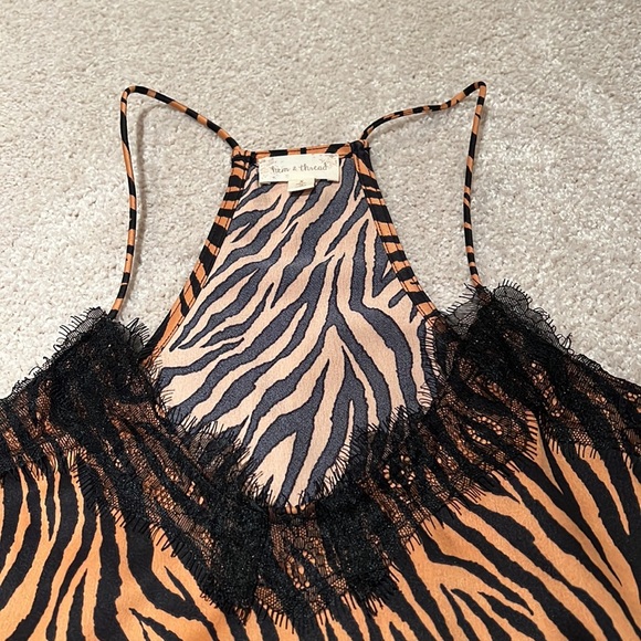 Hem&Thread - Racer Back Tank - Picture 4 of 8